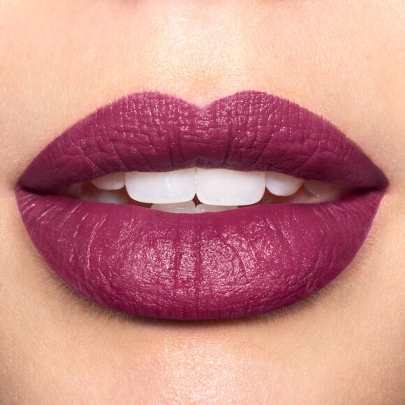 Revlon Super Lustrous Matte Lipstick #025 Insane - Picture 3 of 4